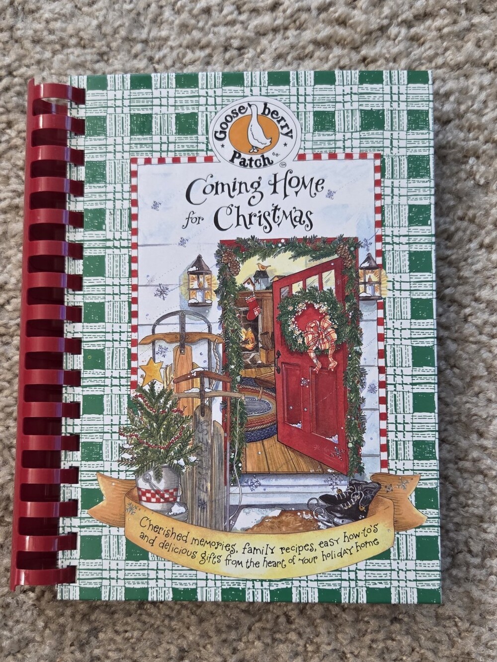 Gooseberry Patch Coming Home for Christmas Recipe & Holiday Book Vintage '97